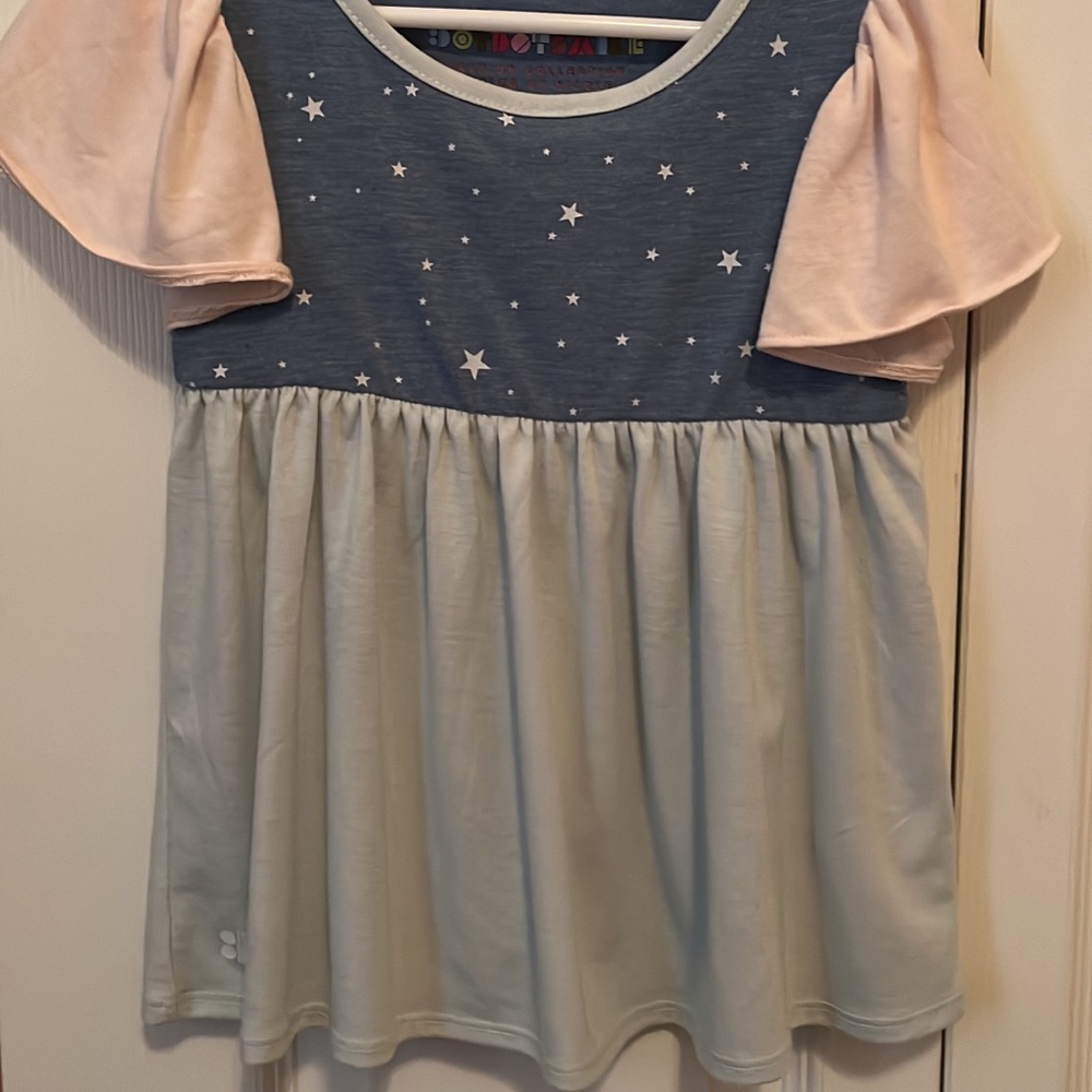 DotDotSmile top. Size 5/6